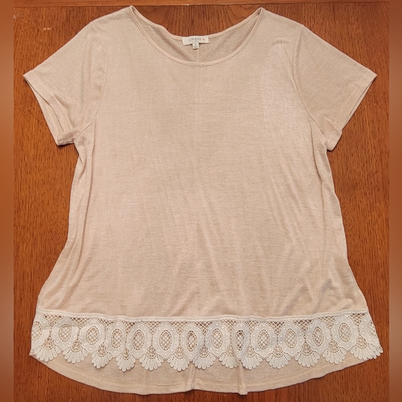 Tops - Umgee Sheer Knit Tunic w/Lace Trim Natural (Pre-Loved) P2P-46" L-29"